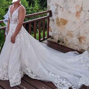 Calla Blanche Theodora A-Line Wedding Dress Size 8